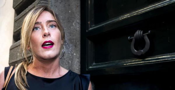 Maria Elena Boschi non ritira le querele contro i grillini