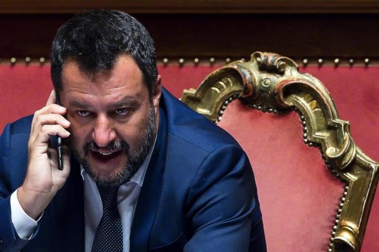 Il M5S replica a Salvini: «Alzi il culo lui per spiegarci il Russiagate»