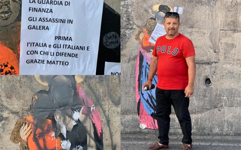 Un leghista ha imbrattato il murale di Carola Rackete a Taormina: «Prima gli italiani»