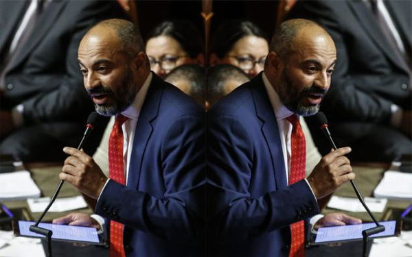 Gianluigi Paragone ci ripensa un’altra volta: «Non voto la fiducia al governo col PD»