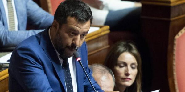 Salvini: «Io contestato? Ma se sui social il mio discorso al Senato è stato visto da 40mila persone»