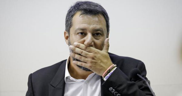 Salvini torna a corteggiare il Movimento 5 Stelle