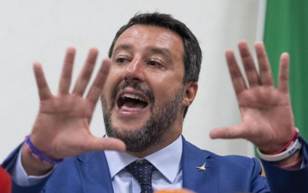 Salvini a lezione di catechismo, gaffe su Twitter: confonde San Matteo con Gesù