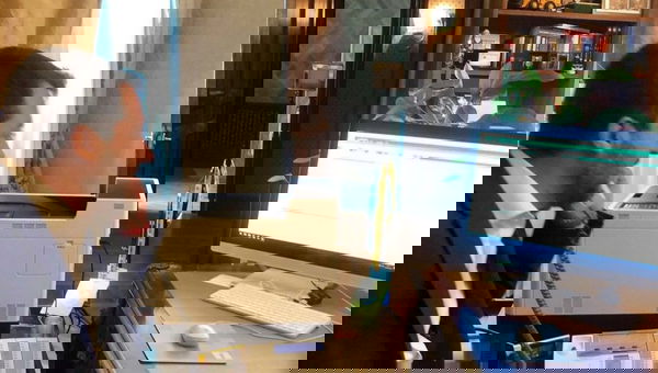 Oggi, dopo le dimissioni di Conte, Matteo Salvini è «al lavoro al Viminale»