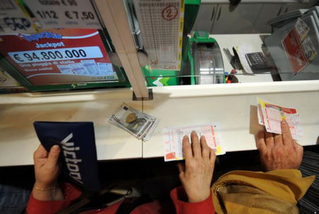 Centrato il 6 al Superenalotto: 209 milioni di euro vinti a Lodi con una schedina da due euro article-post
