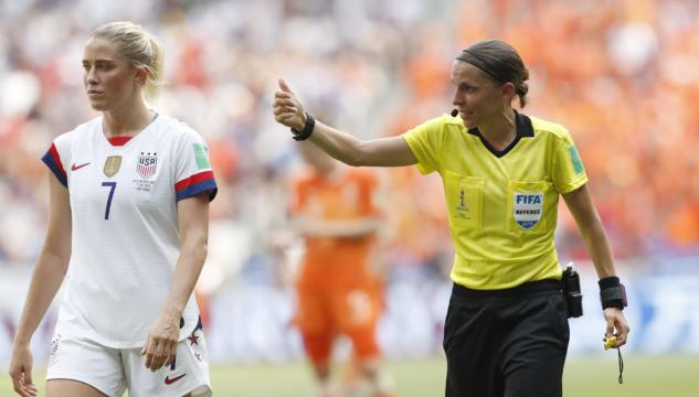 arbitro donna