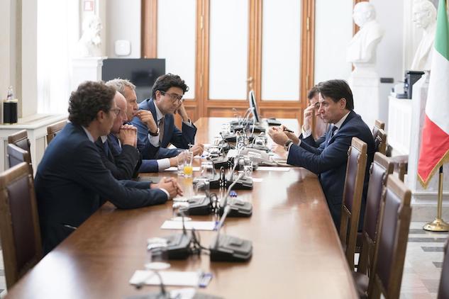 article-post