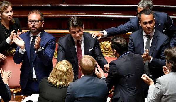 Il Movimento 5 Stelle considera un Conte Bis, ma il Pd non ci sta