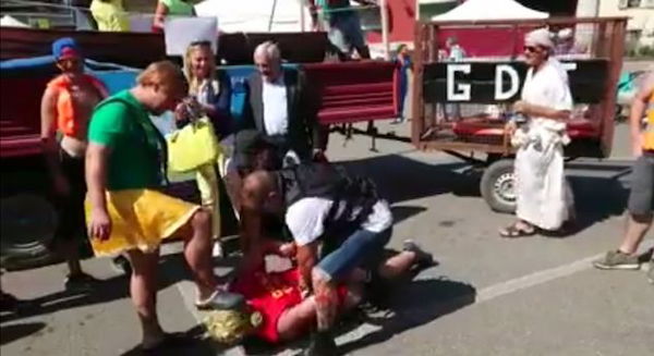 Elena Murelli, deputata lega, pubblica il video della gag dell’arresto di Carola Rackete