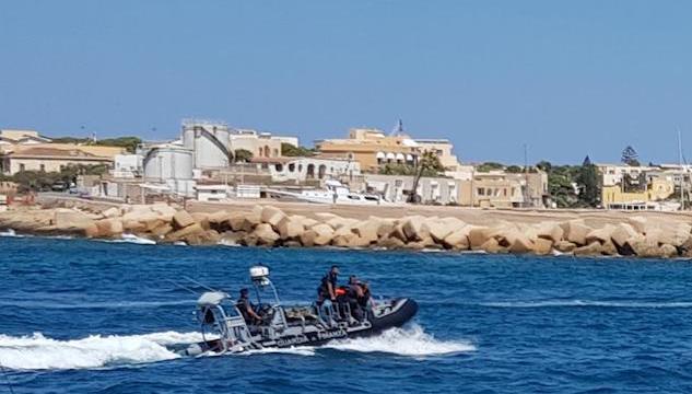 Il sindaco di Lampedusa:«Non abbiamo posto anche per i migranti della Ocean Vikings»