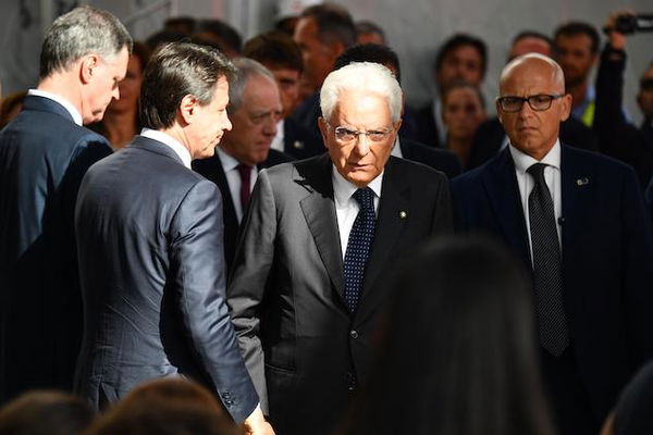 Sergio Mattarella si aspetta di incontrare Giuseppe Conte questa sera