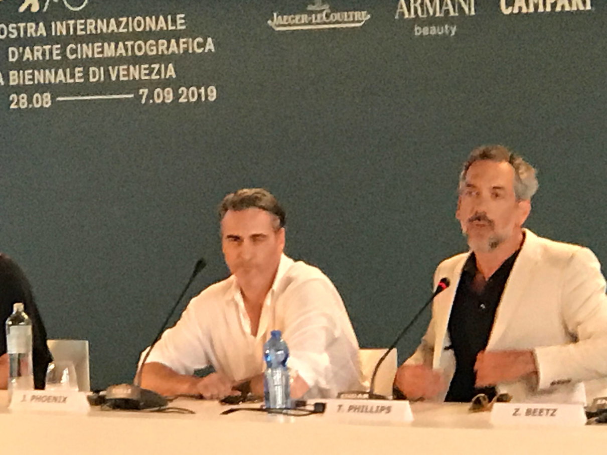 Venezia 76, Joker: Joaquin Phoenix “Volevo trasmetterne anche la luce, non solo i tormenti” article-post