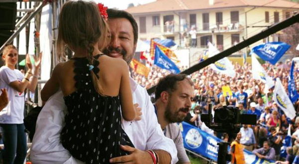 Se il Pd è il partito di Bibbiano, la Lega è il partito del ‘comune lariano’?