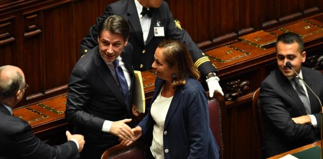 E dai banchi dell’opposizione si alzò il coro «Bibbiano Bibbiano» article-post
