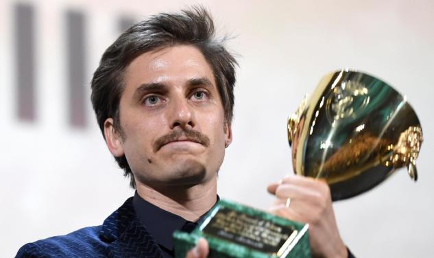 Il Codacons vuole chiedere scusa a Joaquin Phoenix per la Coppa Volpi vinta da Marinelli article-post