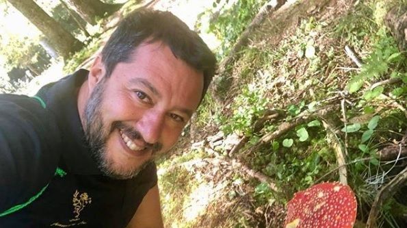 Salvini se ne va in vacanza in Trentino e punta il Copasir