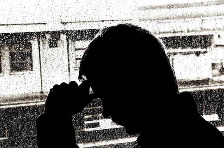 Il suicidio? È la seconda causa di morte fra i giovani. L’allarme dell’OMS