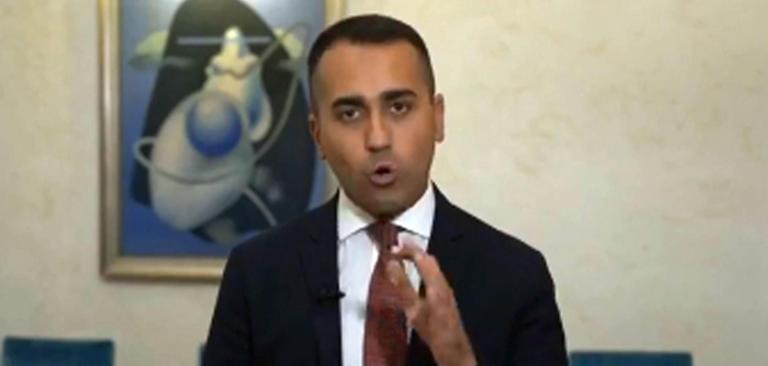 Il ‘risarcimento’ di Conte a Di Maio: l’ex vicepremier potrebbe essere ‘esiliato’ agli Esteri