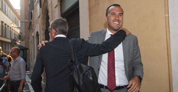 Di Stefano spiega l’attacco di Grillo a Di Maio: «Parla a nuora perché suocera intenda»