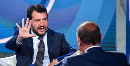 Salvini dice che non si insegnerà l’educazione civica quest’anno per fare un torto a lui article-post