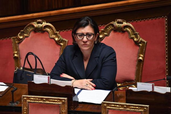 L’ex ministra Trenta: «Mi hanno fatta fuori, non me lo meritavo. Ho lottato contro Salvini come nessun altro»