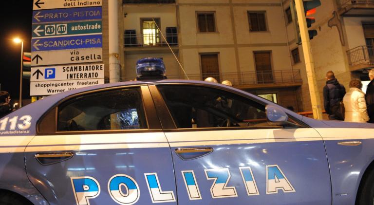Si finge agente e ferma due (veri) poliziotti in borghese: denunciato