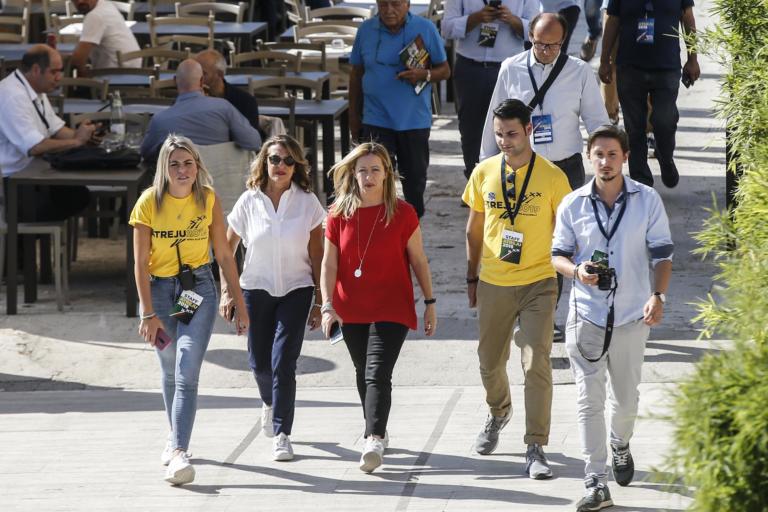 Giorgia Meloni dice che fanno carriera solo i professori di sinistra