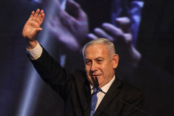Israele, testa a testa Gantz-Netanyahu: sfida all’ultimo voto per governare il Paese