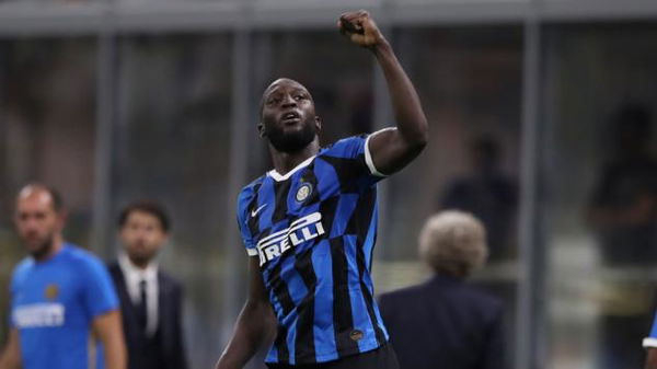 Lukaku contro il Corriere dello Sport: «Il più stupido titolo mai visto, dovreste lavorare meglio sull’educazione»