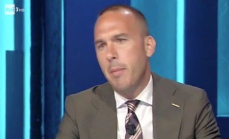 Secondo Manlio Di Stefano, il racconto su Bibbiano «ha una parte di leggenda» article-post