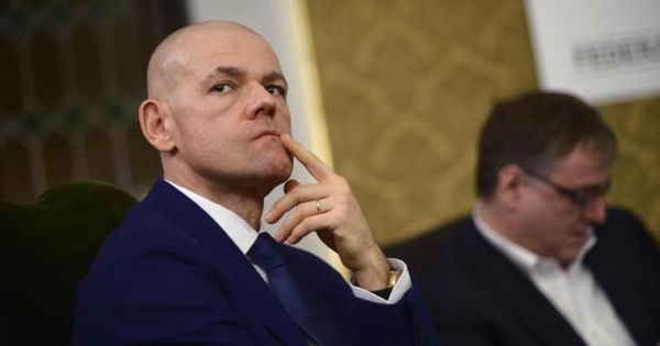 La Luiss ‘congeda’ Marco Gervasoni. Si parla di un «tweet sovranista», ma ce ne sono molti che incitano a odio, impiccagioni e naufragi