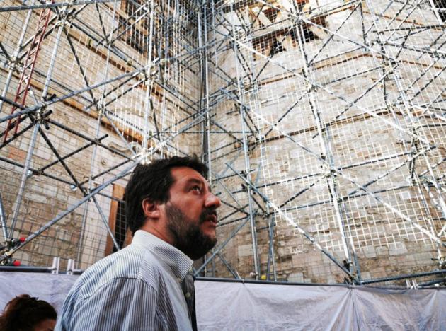 Salvini dice che «con il 2,2% di deficit/pil non ci fai niente», ma dimentica che il «suo» era al 2,04% article-post