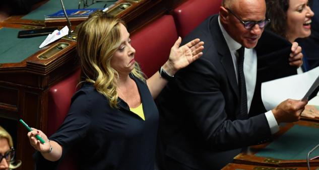 Meloni rilancia l’allarme «dell’esercito dei figli dei musulmani» e della fertilità delle donne islamiche article-post