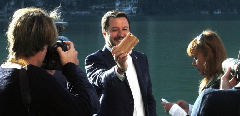Dopo quasi un mese, Salvini spiega che con «pieni poteri» intendeva «governo operativo»