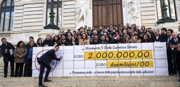 Le restituzioni dei parlamentari del M5S non possono essere tassate perché non sono donazioni volontarie