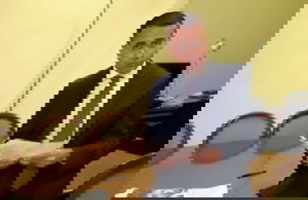 Il sindaco di Bibbiano ha querelato Luigi Di Maio