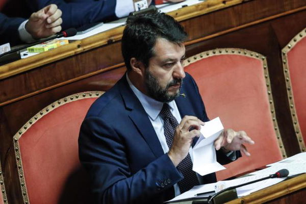 Salvini al Senato: «Nella manifestazione a Montecitorio, i poliziotti erano a casa loro»