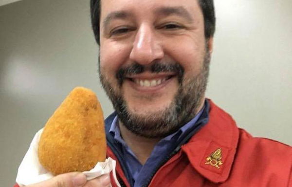 La Vardera: «Salvini e quella corsa in auto blu per un’arancina»