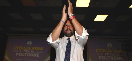 Improvvisamente Salvini denuncia gli sbarchi fantasma di cui non parlava quando era ministro article-post