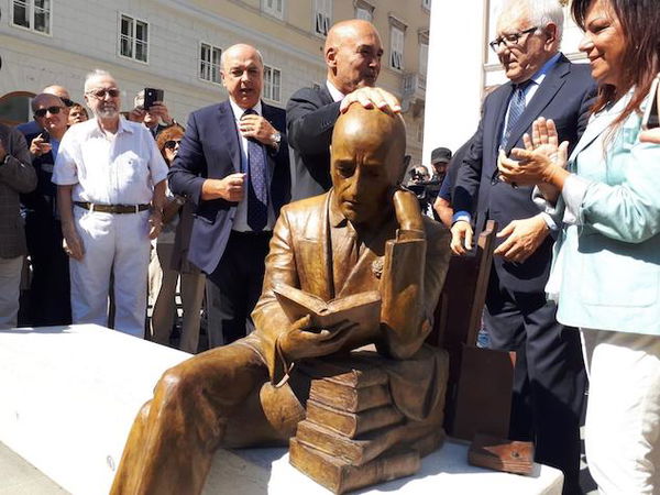 Centenario dell’impresa su Fiume, tra polemiche per la statua e atti provocatori