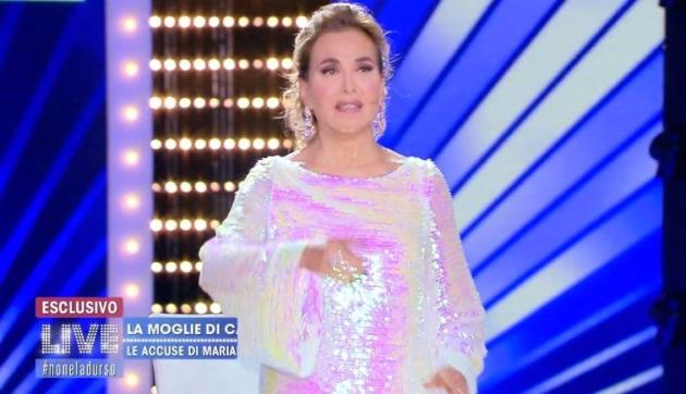 Ascolti tv 29 settembre: Imma Tataranni la spunta su Barbara D’Urso article-post