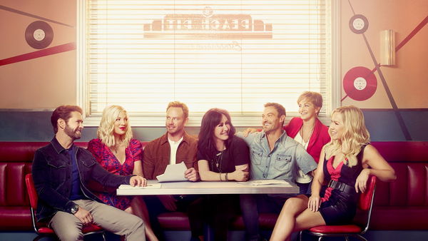 Ecco perché il ritorno di Beverly Hills 90210 era ciò di cui avevamo bisogno
