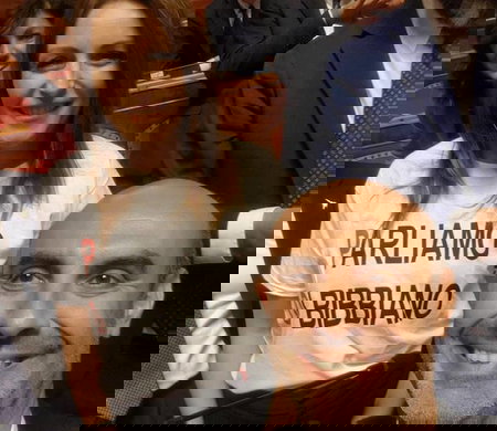 Lucia Borgonzoni non cambia idea sulla maglietta Parliamo Di Bibbiano article-post