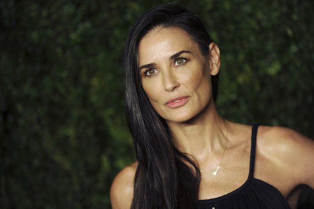 Demi Moore si confessa nell’autobiografia “Inside Out”: lo stupro a 15 anni, l’aborto, le droghe