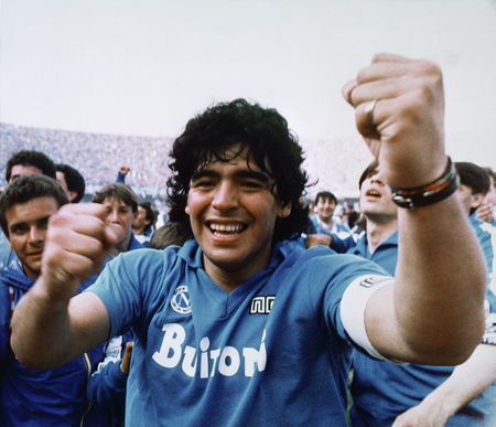 Diego Maradona: un Biopic per la “mano di Dio” /Recensione article-post