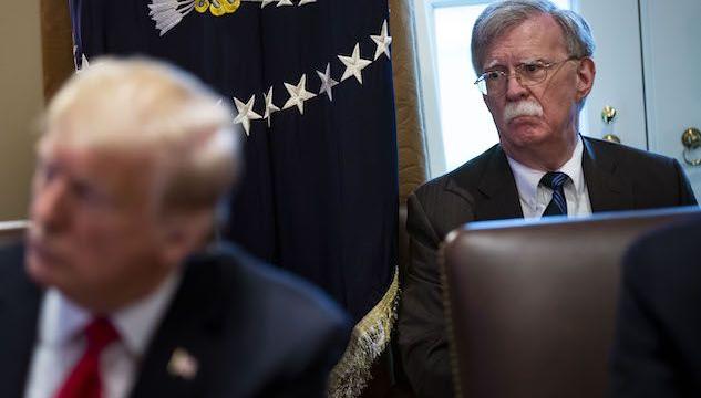 Trump ha licenziato John Bolton, consigliere per la Sicurezza nazionale