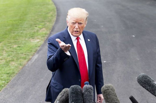 Secondo Donald Trump tra gli sfollati delle Bahamas potrebbero esserci «membri di gang e spacciatori»