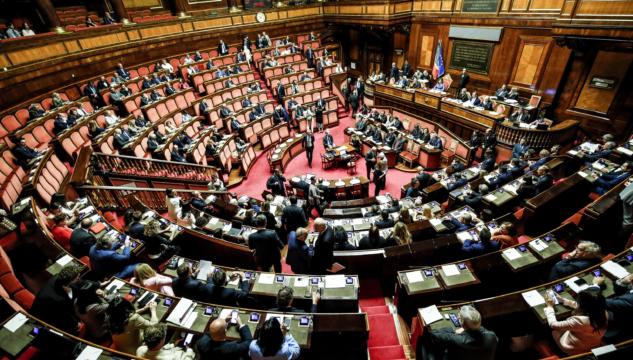 fiducia Senato