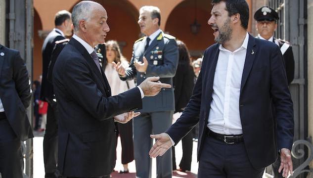 Franco Gabrielli e le t-shirt dell'arma di Salvini: «Mai sentito offeso»