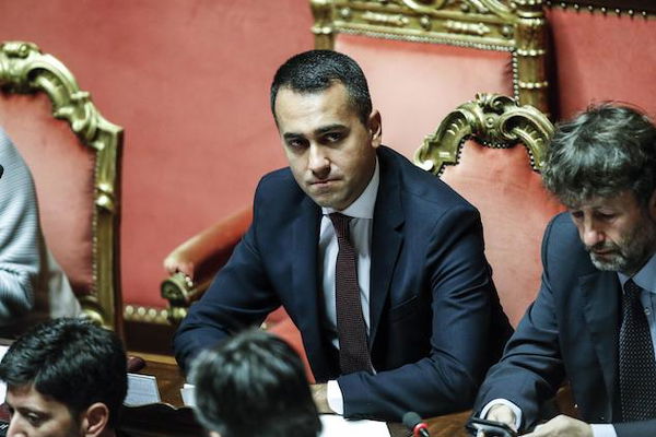 Luigi Di Maio ora vuole introdurre il vincolo di mandato